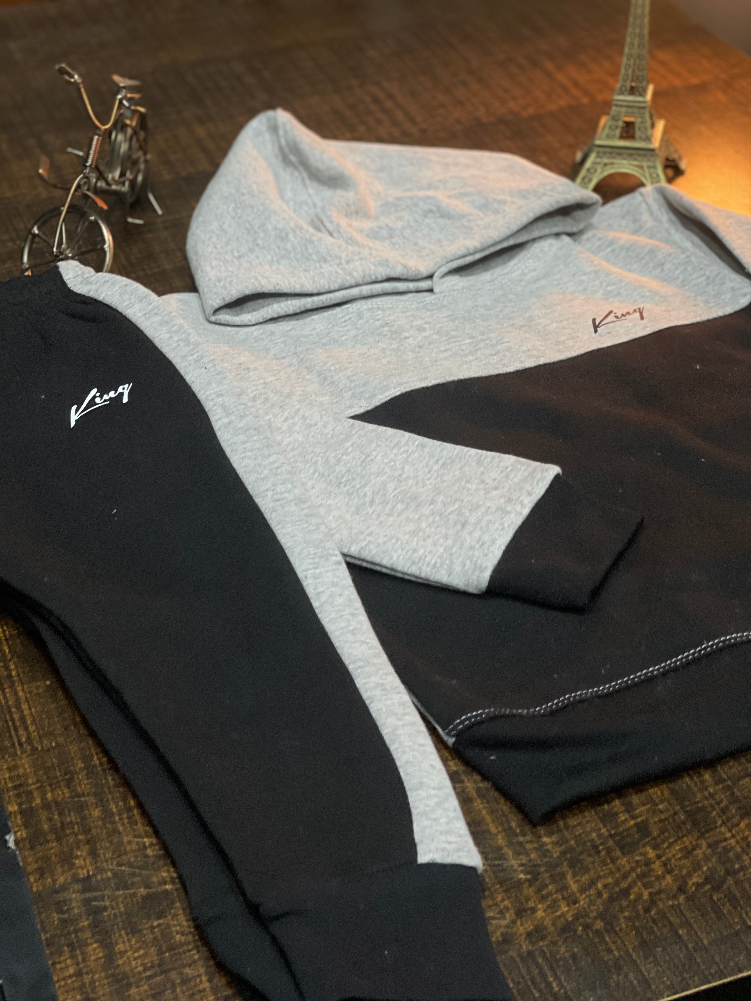 KING - HOODIE WITH TROUSER - PANEL STYLE