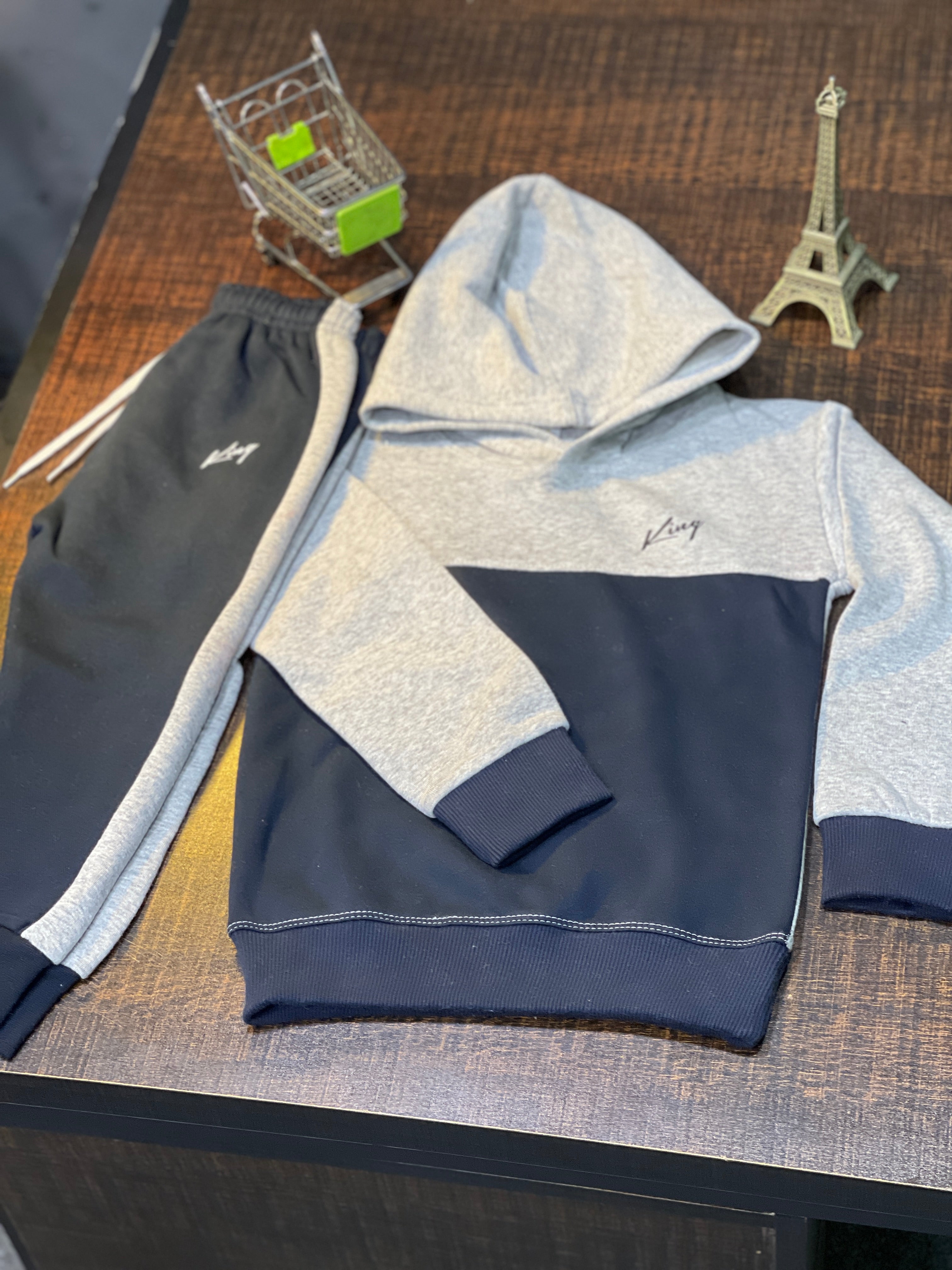 KING - HOODIE WITH TROUSER - PANEL STYLE